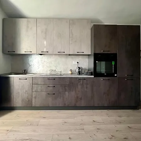 5 Stelle Chic Apartment Turin